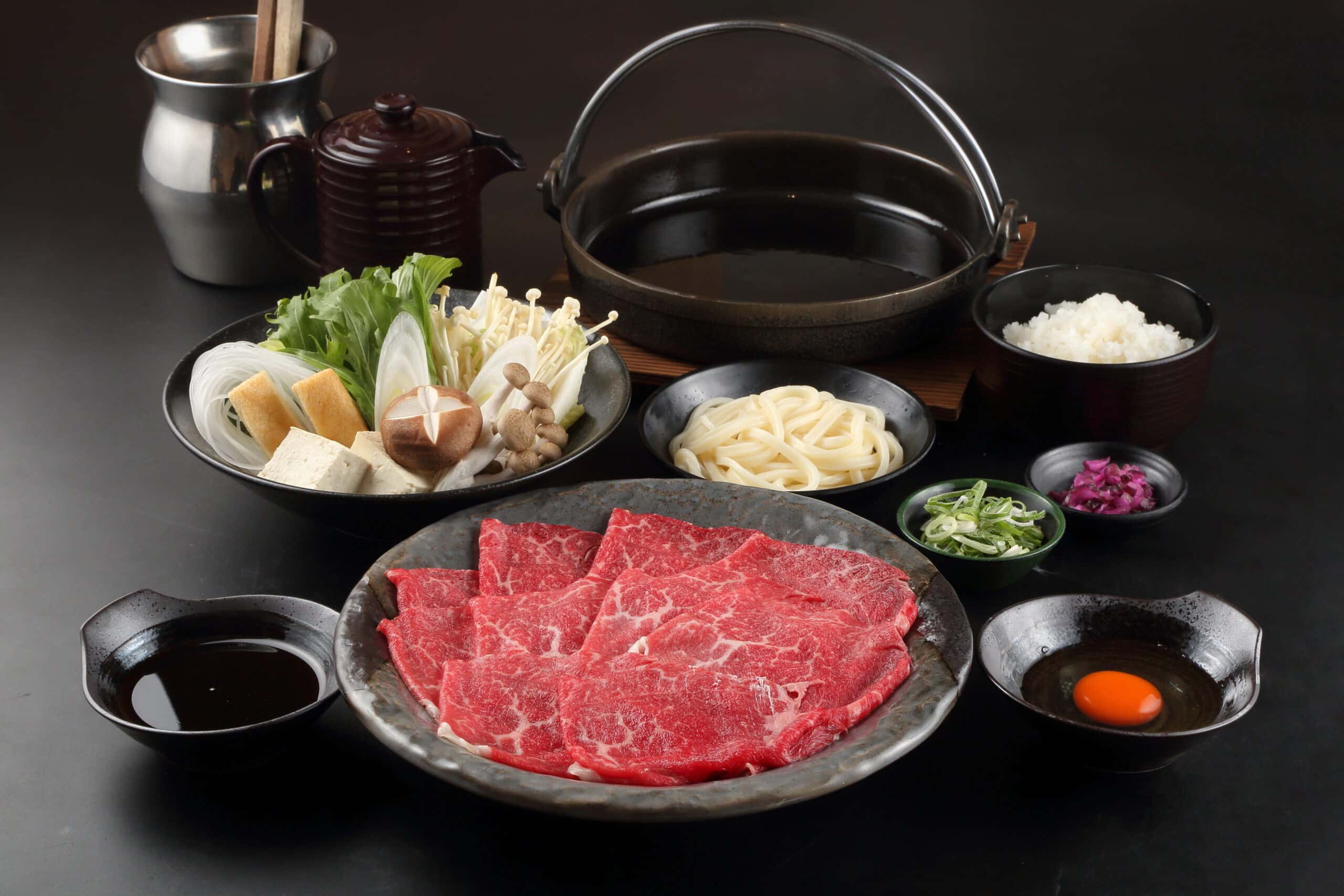 国産牛すき焼き定量ランチ